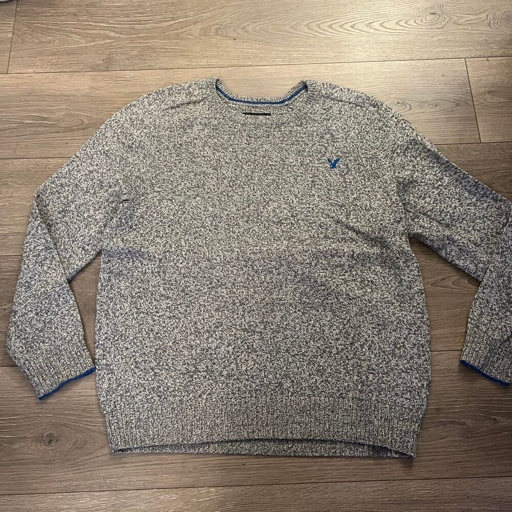 american eagle grey crewneck sweater